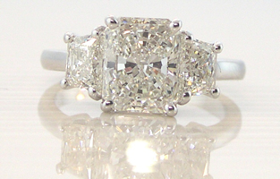 Style# Sd866 Radiant w/ Brilliant Trapezoids